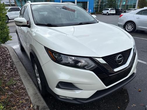 2020 Nissan Rogue Sport SV