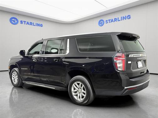 2023 Chevrolet Suburban LT