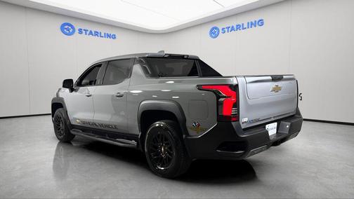 2025 Chevrolet Silverado EV LT