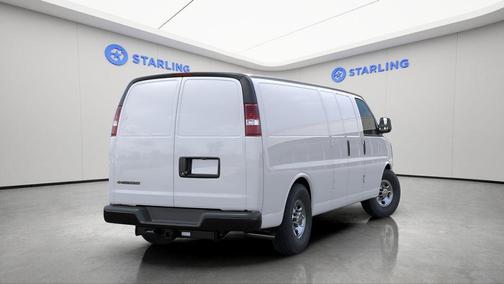 Summit White 2026 Chevrolet Express 2500 Work Van