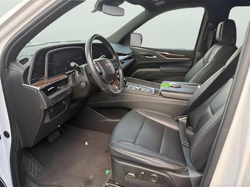 2023 Cadillac Escalade ESV Luxury