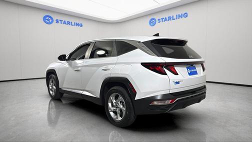 2022 Hyundai TUCSON SE