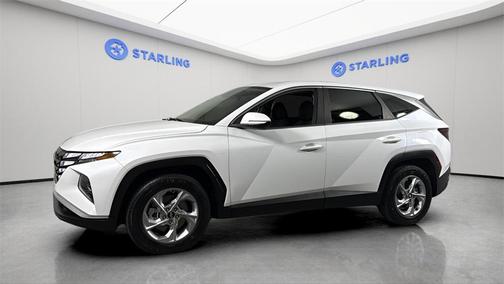 2022 Hyundai TUCSON SE