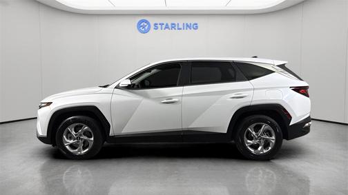 2022 Hyundai TUCSON SE