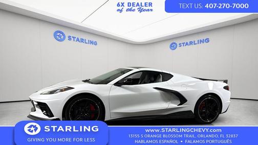 Arctic White 2020 Chevrolet Corvette Stingray w/3LT