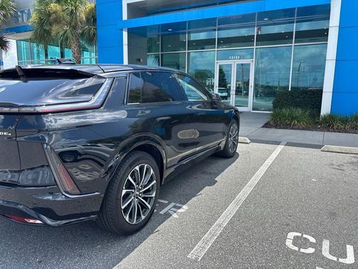 Stellar Black Metallic 2024 Cadillac LYRIQ Sport