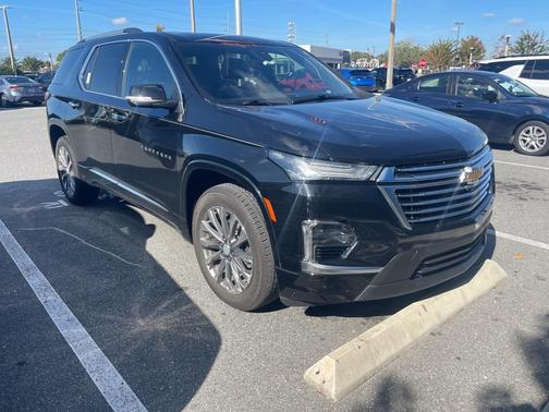 2023 Chevrolet Traverse Premier