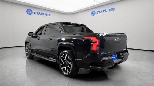 2025 Chevrolet Silverado EV RST
