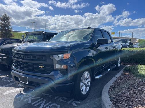 2022 Chevrolet Silverado 1500 Custom