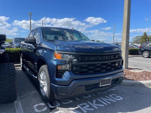 2022 Chevrolet Silverado 1500 Custom