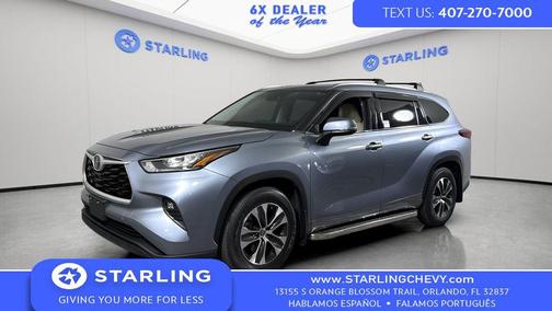 Moon Dust 2020 Toyota Highlander XLE