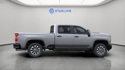 Sterling Gray Metallic 2026 Chevrolet Silverado 2500 Custom
