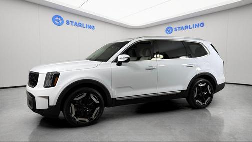 Glacial White Pearl 2024 Kia Telluride EX