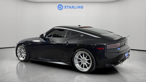 Black Diamond Pearl 2024 Nissan Z Sport Auto