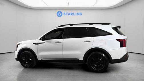 Glacial White Pearl 2024 Kia Sorento SX