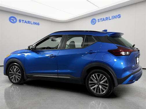 2021 Nissan Kicks SR