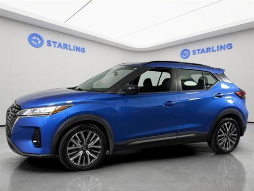 2021 Nissan Kicks SR