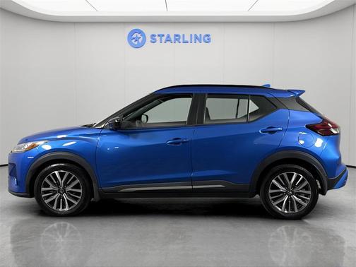 2021 Nissan Kicks SR