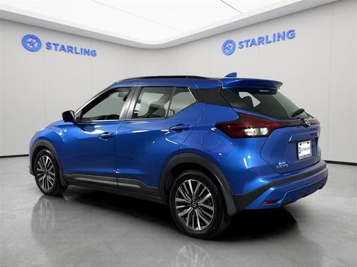 2021 Nissan Kicks SR