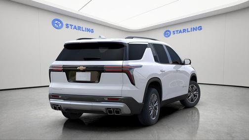 Polar White Tricoat 2026 Chevrolet Traverse LT