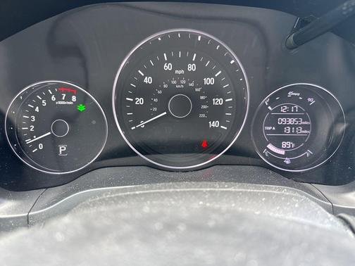 Crystal Black Pearl 2018 Honda HR-V EX