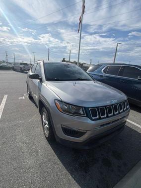 Billet Silver Metallic Clearcoat 2020 Jeep Compass Sport