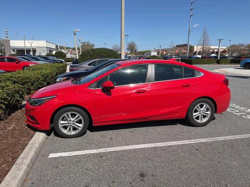 2018 Chevrolet Cruze LT