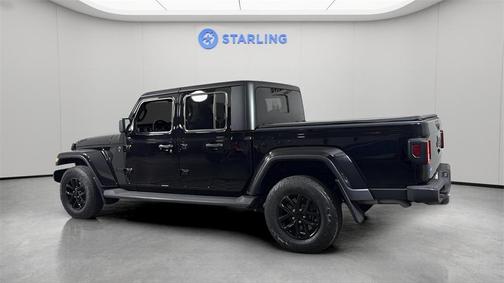 2022 Jeep Gladiator Sport S