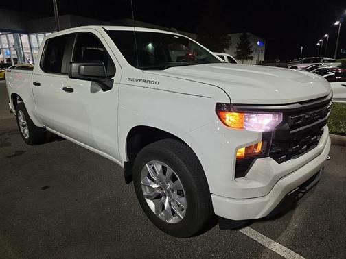 2024 Chevrolet Silverado 1500 Custom