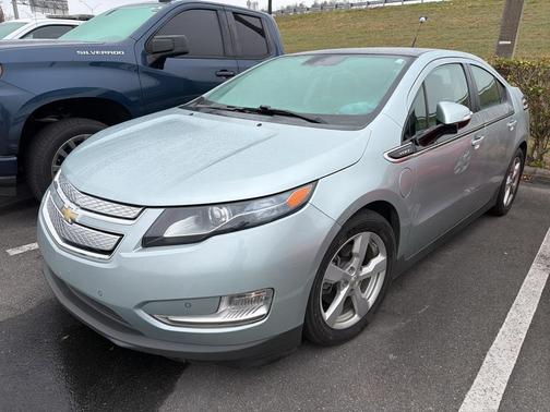 2012 Chevrolet Volt Base