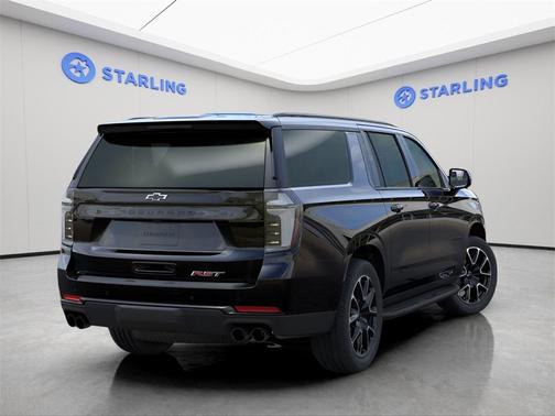 2025 Chevrolet Suburban RST