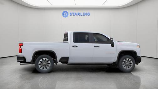 Summit White 2026 Chevrolet Silverado 2500 Custom