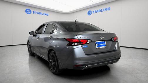 Gun Metallic 2020 Nissan Versa 1.6 S