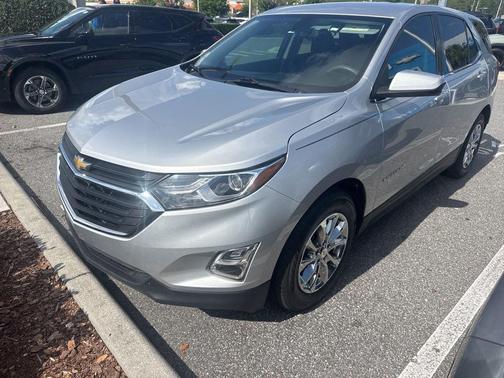 Silver Ice Metallic 2018 Chevrolet Equinox LT