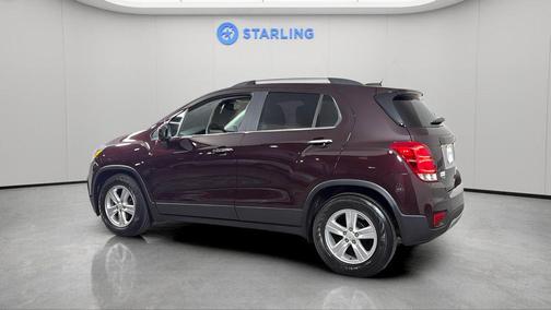 Black Cherry Metallic 2020 Chevrolet Trax LT