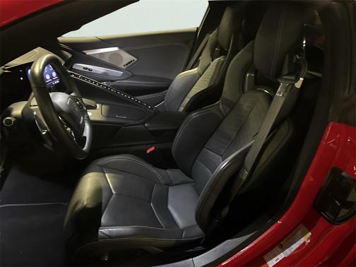 2020 Chevrolet Corvette Stingray w/2LT