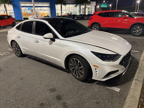 2021 Hyundai SONATA Limited