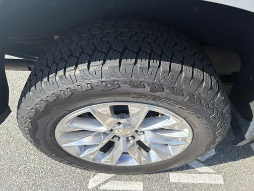 Silver Ice Metallic 2021 Chevrolet Silverado 1500 LTZ