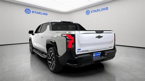 2025 Chevrolet Silverado EV RST
