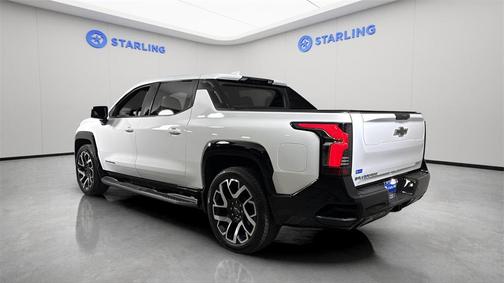 2025 Chevrolet Silverado EV RST
