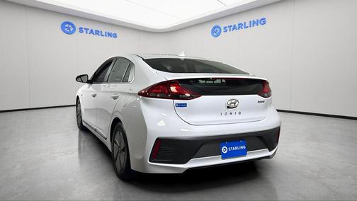 2020 Hyundai IONIQ Hybrid SE