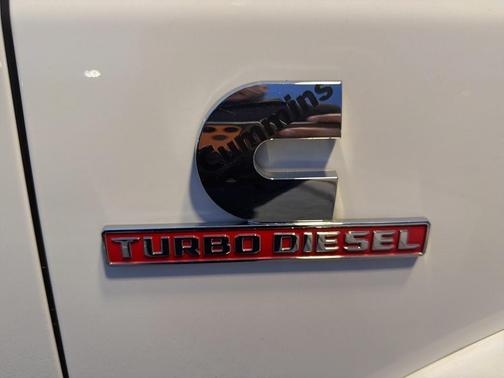 2020 RAM 2500 Limited Crew Cab 4X4 6'4' Box