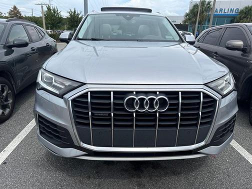 Florett Silver Metallic 2021 Audi Q7 45 Premium Plus