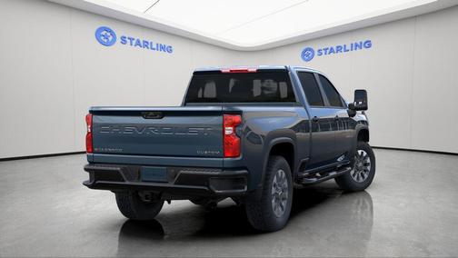 Lakeshore Blue Metallic 2026 Chevrolet Silverado 2500 Custom