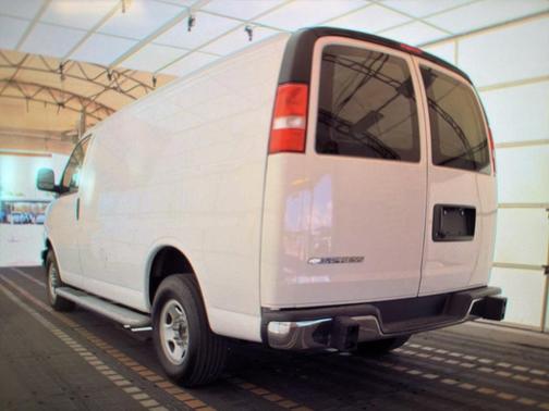 2024 Chevrolet Express 2500 RWD 2500 Regular Wheelbase WT