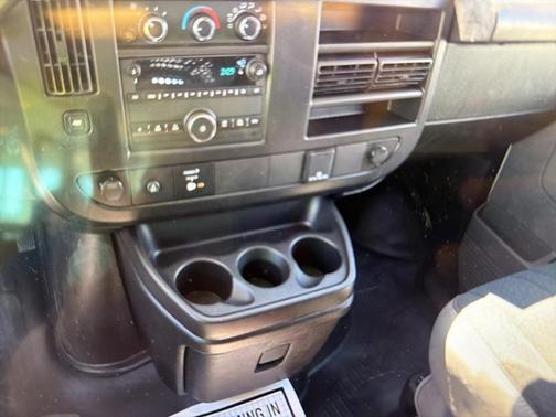 2024 Chevrolet Express 2500 RWD 2500 Regular Wheelbase WT