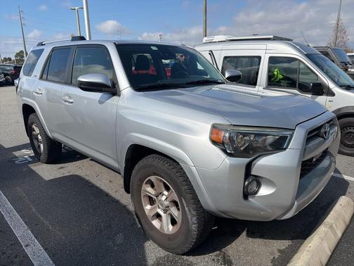 2020 Toyota 4Runner SR5