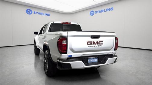 2024 GMC Canyon AT4