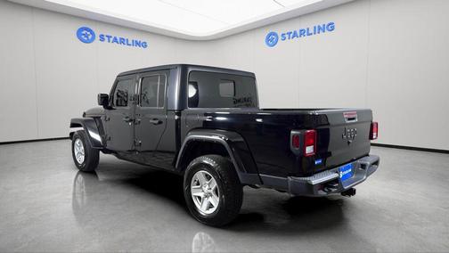 2022 Jeep Gladiator Sport S