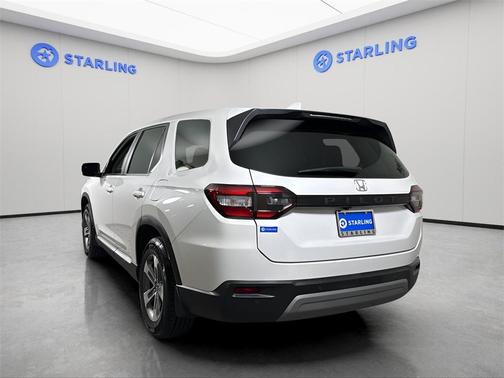 2023 Honda Pilot 2WD EX-L 8 Passenger